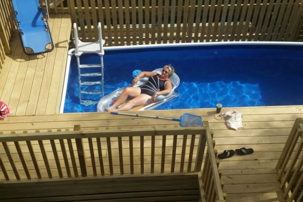 pool 2